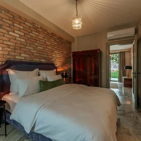 Odam Hotel