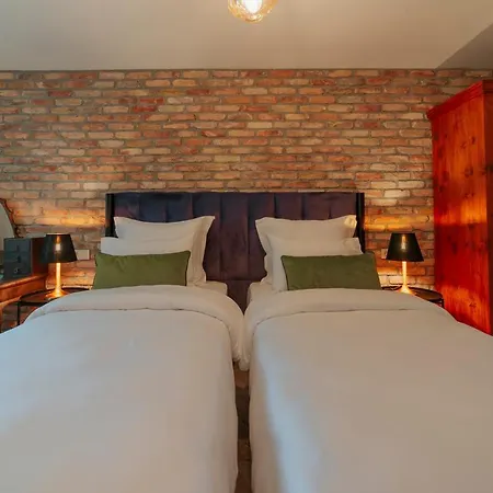 Odam Hotel